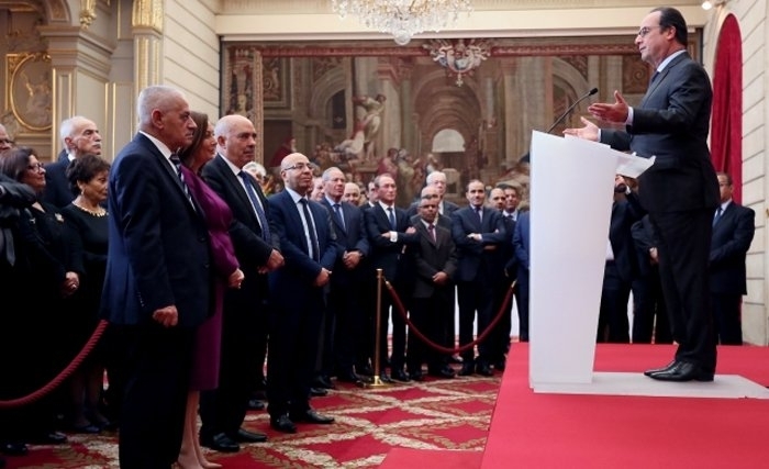 Les membres du Quartet décorés par François Hollande des insignes de Commandeur de la Légion d'Honneur