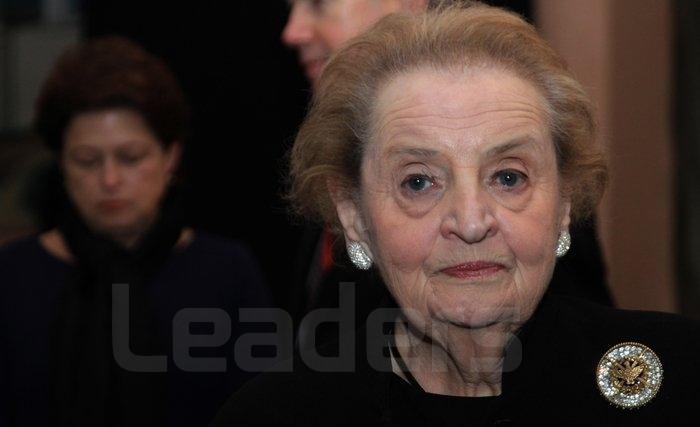  مادلين اولبرايت في تونس يوم الخميس