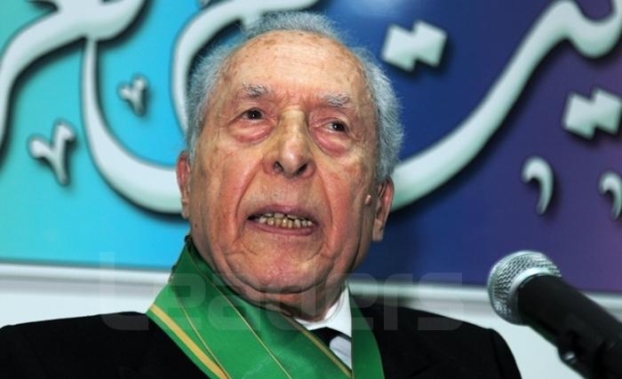 الشاذلي القليبي يهيب بالمجتمعات العربية أنّ توثّق التعاون بينها من أجل إحياء مكارم الحضارة العربية الإسلامية