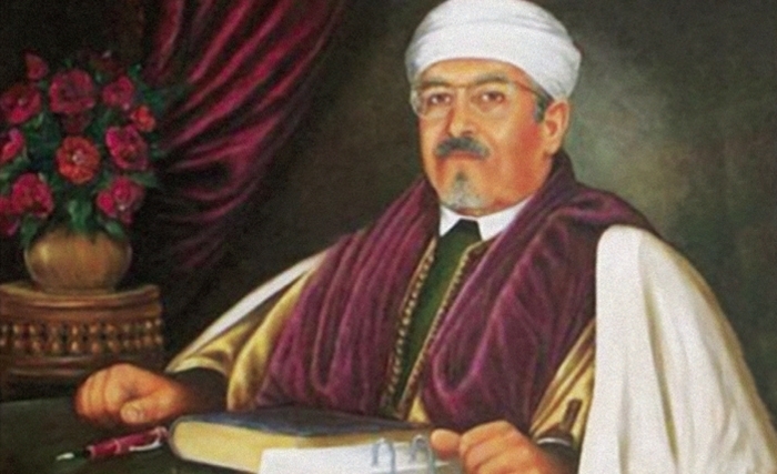 الفــاضــل‭ ‬ابــن‭ ‬عـاشــور فــي‭ ‬ظــلال‭ ‬الشّيـــخ‭ ‬والـــده‭ ‬