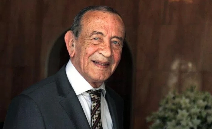 رجل شجاع زمن غياب الشجاعة 