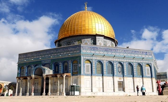 ردود فعل غاضبة في تونس إثر قرار ترامب نقل السفارة الأمريكية إلى القدس (ألبوم صور)
