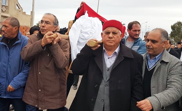 Obsèques émouvantes de la veuve de Farhat Hached à Kerkennah (Album photos)