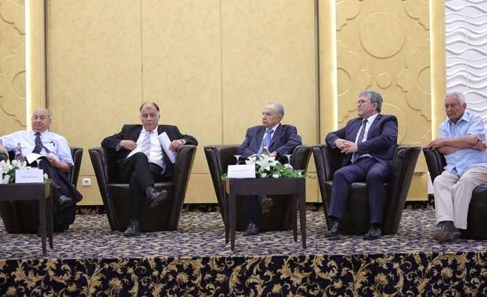 محمد إبراهيم الحصايري: رأي في التفاعل الضروري بين السيادة والعولمة