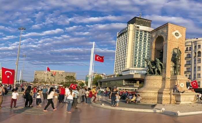 حكم الإسلاميين أو المقاربة السياسية الجديدة في تركيا