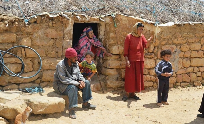 الأميّة في تونس والتطرّف