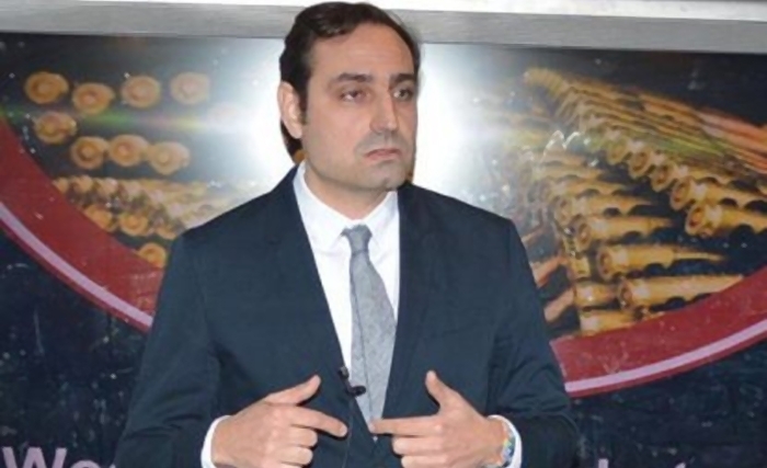 الإفراج عن الخبير الأممي المنصف قرطاس 