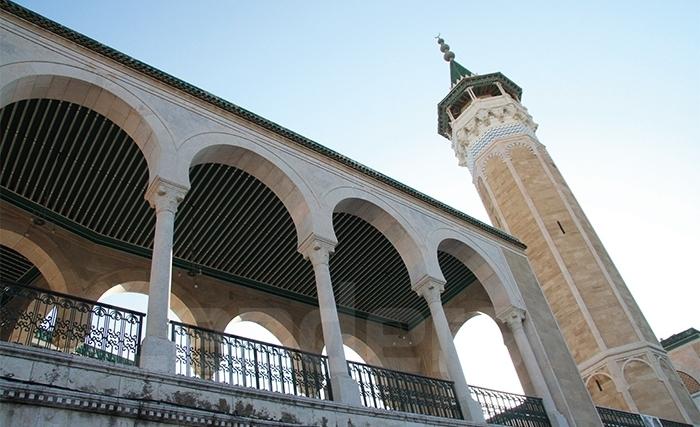 جامع يوسف صاحب الطابع بالحلفاوين: تحـفة معمارية تمـتـزج فيـها الأنمـاط الفـنـيـة