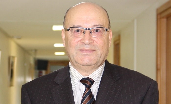 السفير محمد إبراهيم الحصايري يتوجه إلى القمة العربية الطارئة بمكة: أليس منكم رجل رشيد؟