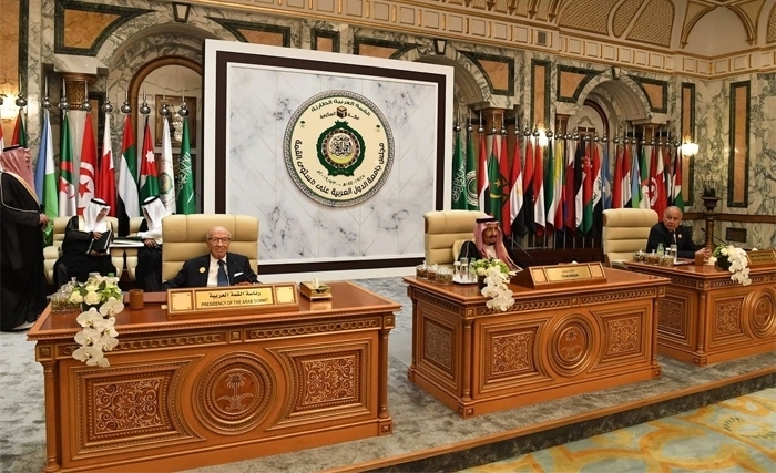 قايد السبسي في القمة العربية الطارئة بِمَكَّة : من غير المقبول أن تنجرّ المنطقة العربية نحو فصول جديدة من التوتّر وعدم الاستقرار 