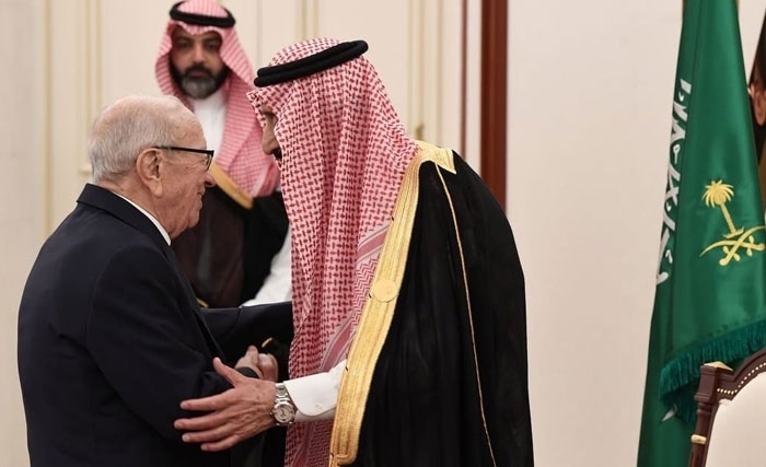 قايد السبسي في القمّة الإسلامية بِمَكَّة: أخذ زمام المبادرة في معالجة قضايا العالمرالإسلامي بعيد عن التدخّلات الخارجية 
