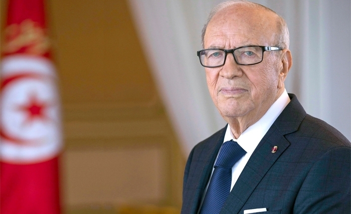 قايد السبسي يعزّي عائلتي الشهيدين الزمالي والأخضر 