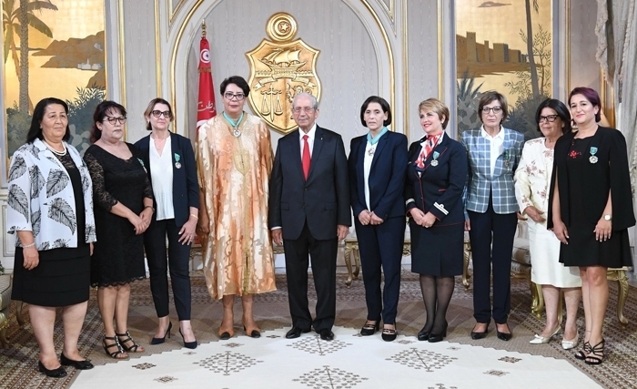 Célébration de la fête de la femme : Ennaceur  propose  un nouveau contrat social pour «protéger la dignité,  les droits  et la liberté de la femme» (Album Photos)