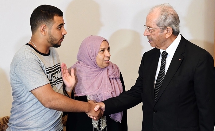 Le geste émouvant du président Ennaceur pour la famille du policier martyr Faouzi Houimli