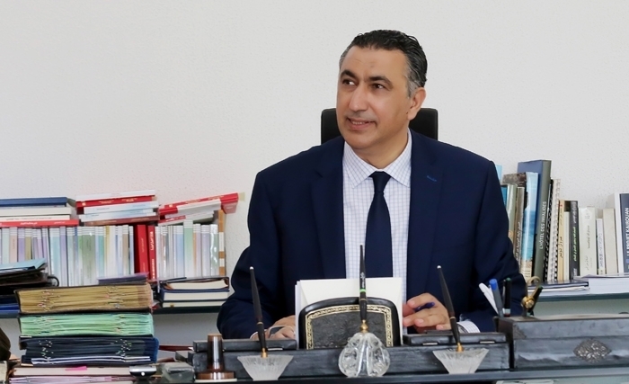 عماد الحزقي وزير الدفاع الوطني في حديث لليدرز : ضبط تصورات جديدة لهيكلة الجيش الوطني