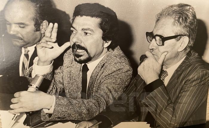 الطيب البكوش: موسم الأعياد والأسفار الرسمية (الحلقة السابعة عشرة)